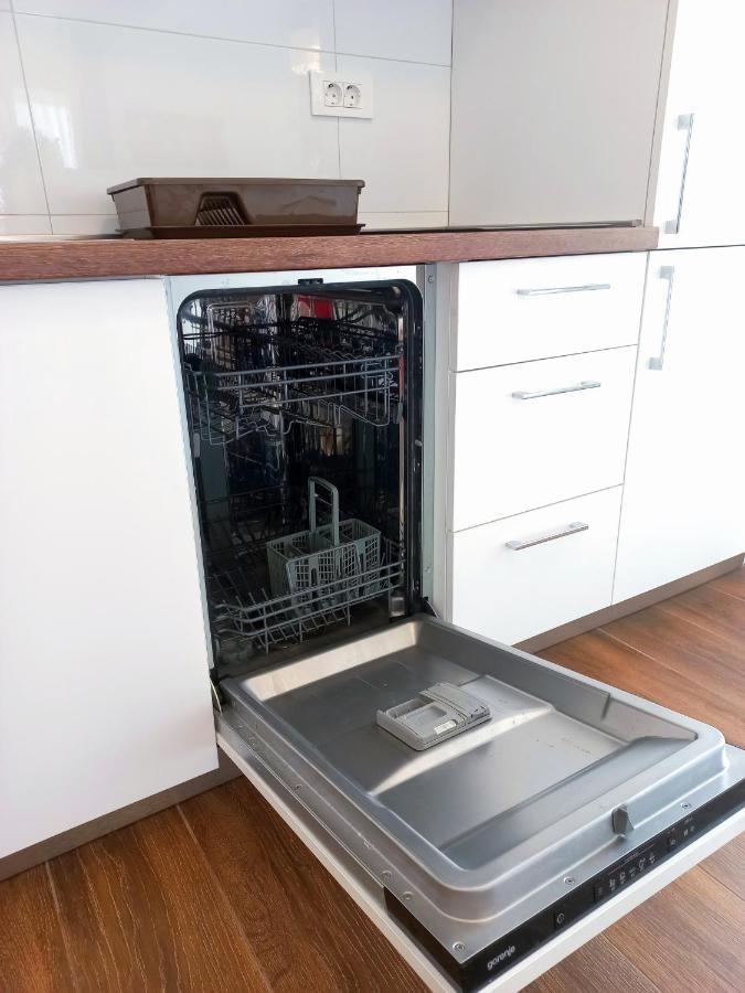 Iraida-4 Apartment โดบราวอดา ภายนอก รูปภาพ